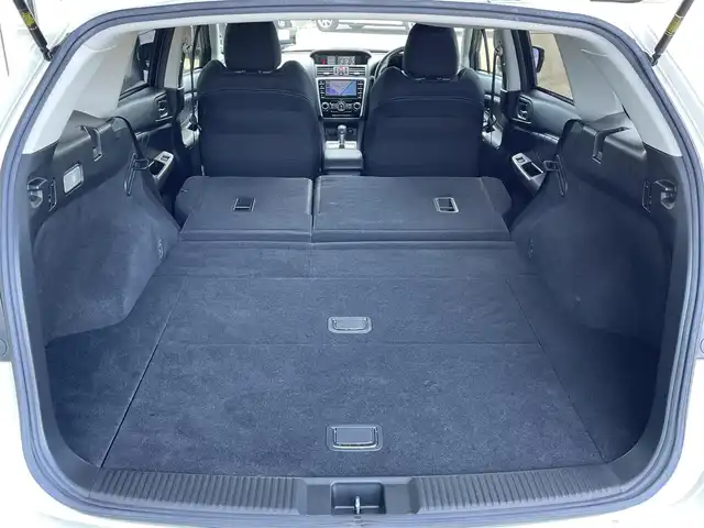 スバル レヴォーグ 1．6GT－S アイサイト プラウドED 道央・札幌 2015(平27)年 8.1万km クリスタルホワイトP ４WD/純正ディーラーOPナビ/CD/DVD/BT/フルセグ/アイサイト/アイサイト/衝突被害軽減ブレーキ/横滑り防止装置/レーダークルーズコントロール/レーンキープアシスト/ヒルスタートアシスト/ブラインドスポットモニター/バック/サイドカメラ/ビルトインETC/アイドリングストップ/SI-DRIVE/自動防眩ミラー/D席パワーシート/革巻きステアリング/ステアリングリモコン/パドルシフト/電動パーキング/プッシュスタート/スマートキー/LEDヘッドライト/オートライト/フォグランプ/電動格納ミラー/ウィンカーミラー/純正フロアマット/スペアキー