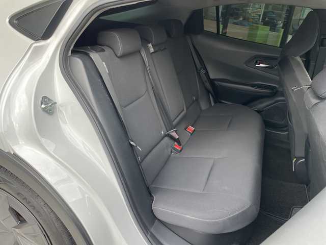 トヨタ プリウス U 愛知県 2023(令5)年 3.3万km プラチナホワイトパールマイカ 純正ディズプレイオーディオ　ナビ機能なし/レーダークルーズコントロール/シートヒーター/バックカメラ/コーナーセンサー/フルセグ/Bluetooth/ETC2.0/LEDヘッドライト/オートマチックハイビーム/衝突軽減システム/ステアリングスイッチ/スマートキー/プッシュスタート