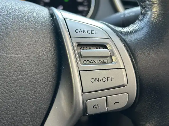 日産 エクストレイル ハイブリッド 20X エマージェンシーブレーキ 兵庫県 2015(平27)年 11.4万km ダイヤモンドブラック ワンオーナー/4WD/純正ナビ（AM/FM/CD/AUX/USB/BT）/ワンセグTV/アラウンドビューモニター/プッシュスタート/ステアリングリモコン/クルーズコントロール/衝突軽減被害システム/横滑り防止装置/前席シートヒーター/前後ドライブレコーダー/ビルドインETC/純正フロアマット/コーナーセンサー/ドアバイザー/純正アルミ17インチ/取扱説明書/保証書