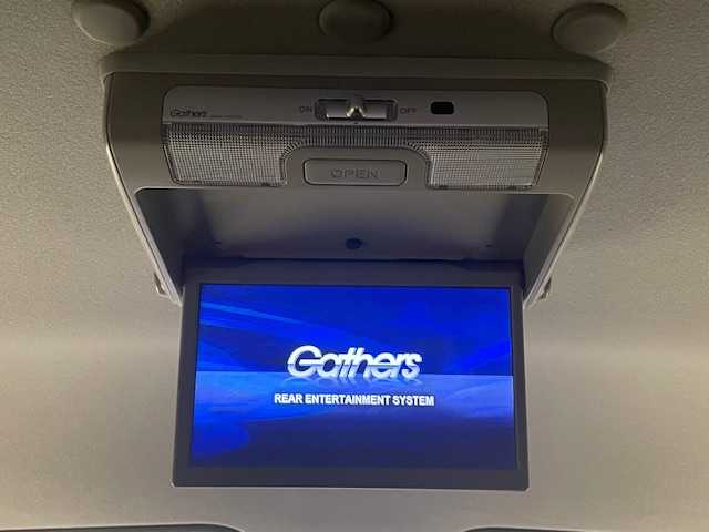 ホンダ ステップワゴン スパーダ ハイブリッド G ホンダセンシング 宮城県 2018(平30)年 6.3万km オブシダンブルーパール ホンダセンシング/・衝突軽減ブレーキ/・誤発進抑制機能/・路外逸脱抑制機能/・車線維持支援システム/・アダプティブ・クルーズ・コントロール/・先行者発進お知らせ機能/・標識認識機能/純正ナビ/・型番：VXM-175VFNi/・フルセグTV/Bluetooth/CD/DVD/・バックカメラ/・USB入力端子/・純正ETC/・前方ドライブレコーダー/純正フリップダウンモニター/両側パワースライドドア/アイドリングストップ/電子パーキング/・オートブレーキホールド/革巻きステアリング/・ステアリングリモコン/プッシュスタート/・スマートキー/LEDヘッドライト/・オートライト/・フォグランプ/純正アルミホイール/純正フロアマット/ドアバイザー