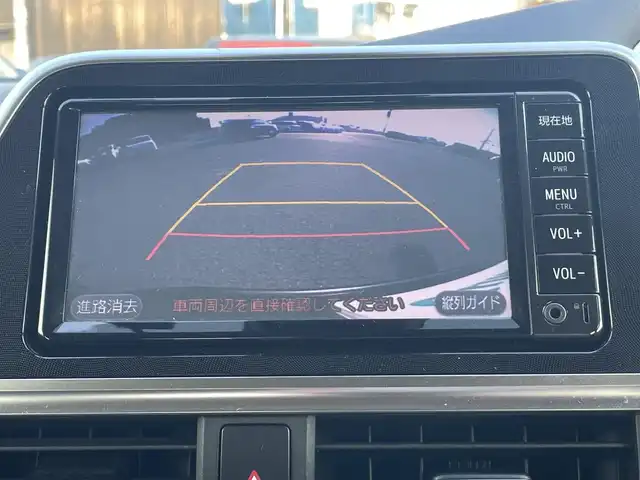 車両画像11