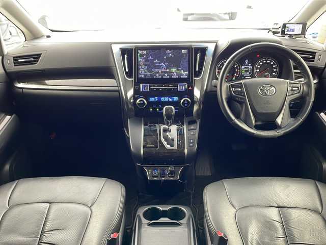 トヨタ アルファード S 兵庫県 2015(平27)年 4.3万km ブラック ワンオーナー/10インチALPINEナビ/TV/CD/DVD/Bluetooth/USB/ALPINE12.8フリップダウンモニター/バックカメラ/社外革調シートカバー/パワーシート/オットマン/3列シート/社外テインダウンサス/両側パワースライドドア/クリアランスソナー/レーンキープアシスト/横滑り防止システム/衝突被害軽減システム/社外イルミネート/カールソンアルミホイール/ドライブレコーダー/ETC
