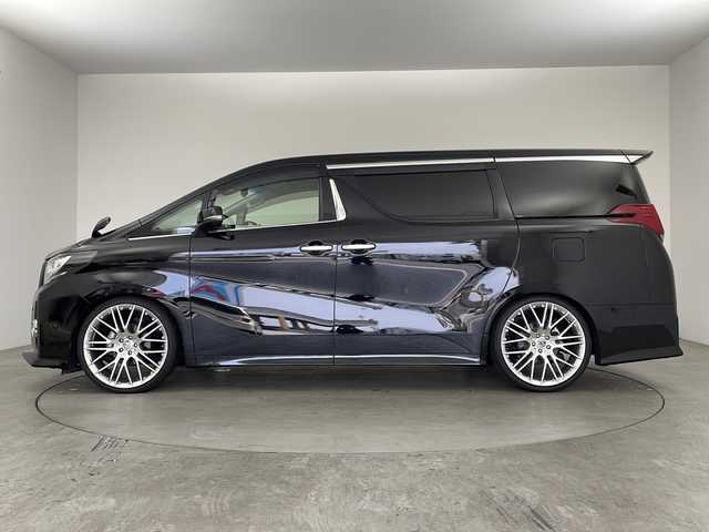 トヨタ アルファード S 兵庫県 2015(平27)年 4.3万km ブラック ワンオーナー/10インチALPINEナビ/TV/CD/DVD/Bluetooth/USB/ALPINE12.8フリップダウンモニター/バックカメラ/社外革調シートカバー/パワーシート/オットマン/3列シート/社外テインダウンサス/両側パワースライドドア/クリアランスソナー/レーンキープアシスト/横滑り防止システム/衝突被害軽減システム/社外イルミネート/カールソンアルミホイール/ドライブレコーダー/ETC