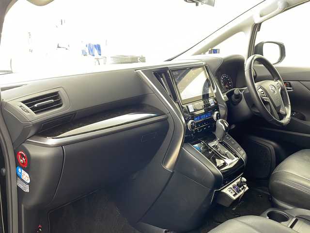 トヨタ アルファード S 兵庫県 2015(平27)年 4.3万km ブラック ワンオーナー/10インチALPINEナビ/TV/CD/DVD/Bluetooth/USB/ALPINE12.8フリップダウンモニター/バックカメラ/社外革調シートカバー/パワーシート/オットマン/3列シート/社外テインダウンサス/両側パワースライドドア/クリアランスソナー/レーンキープアシスト/横滑り防止システム/衝突被害軽減システム/社外イルミネート/カールソンアルミホイール/ドライブレコーダー/ETC