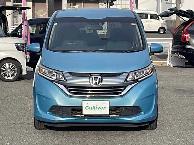 ホンダ フリード＋ ハイブリット G 愛知県 2017(平29)年 7.5万km ブルーホライゾンM /禁煙/スローパー車//ディーラー整備記録簿H29.30.31.R2.4.5.6.7//純正9インチナビ/フルセグ/CD/DVD/SD/MSV/BT//AppleCarPlay/AndroidAuto//バックカメラ/純正前後ドラレコ/ビルトインETC//両側パワースライドドア//ステアリングスイッチ//リアロールサンシェード//ACC/LKAS/CMBS/RSA/先行車発信告知/路外逸脱抑制//プッシュスタート/スマートキー//純正フロアマット/純正ドアバイザー//新車時保証書//取扱説明書//スペアスマートキー有