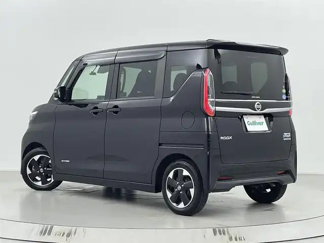 日産 ルークス HWS X プロパイロットED 埼玉県 2020(令2)年 2.3万km ブラック 純正ナビ（BT/AM/FM）/フルセグTV/プロパイロット/アラウンドビューモニター/レーダークルーズコントロール/レーンキープアシスト/横滑り防止装置/盗難防止装置/オートライト/LEDヘッドライト/サーキュレーター/両側パワースライドドア/ドライブレコーダー/ETC/プッシュスタート/スマートキー