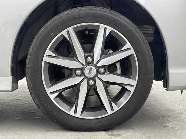 日産 デイズ ルークス ハイウェイスター Gターボ 群馬県 2019(平31)年 1.2万km スターリングシルバーM 純正ナビ　全周囲カメラ　両側電動スライドドア　衝突被害軽減ブレーキ　レーンアシスト　クルーズコントロール　革巻きステアリング　ＥＴＣ　スマートキー　ドラレコ　オートマチックハイビーム　禁煙車
