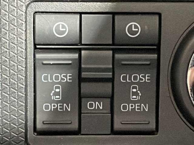 ダイハツ タント カスタム RS 広島県 2019(令1)年 3.1万km ブラックマイカメタリック/レーザーブルークリスタルシャイン 2トーン 純正ディスプレイオーディオ/両側パワースライドドア/レーダークルーズコントロール/ＥＴＣ/ターボ/オートマチックハイビーム/衝突軽減/レーンキープアシスト/ＬＥＤ/踏み間違い防止/コーナーセンサー/純正15インチアルミホイール(165/55/R15)/エアバッグ(運転席/助手席/サイド/カーテン)