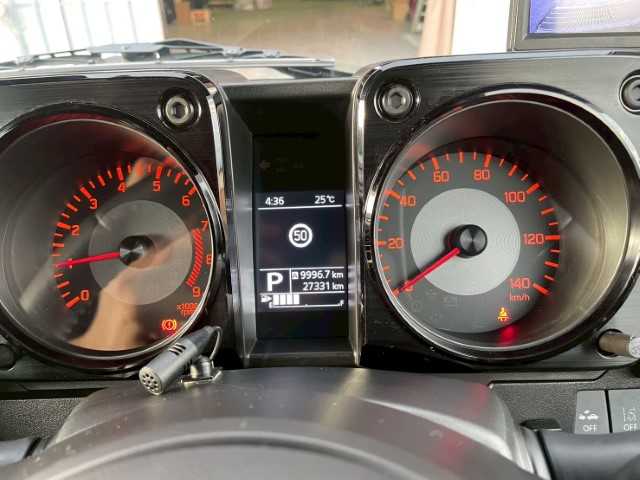 スズキ ジムニー XC 岩手県 2020(令2)年 2.8万km ブルーイッシュブラックパール3 AIS検査済み/【2508040834】/ABS/横滑り防止装置/LEDヘッドライト/ヒルディセントコントロール/レーンアシスト/バックカメラ/オートマチックハイビーム/盗難防止装置/シートヒーター/パワステ/ETC/Bluetooth接続/USB入力端子/ドラレコ/フロントフォグランプ/Bratオリジナルホイール（社外）/ヨコハマ ジオランダーM/T(社外）/2インチリフトアップキット（社外）/G’BASE 前後バンパー（社外）/スキッドプレート（社外）/グリル（社外）/マフラー（社外）/スモークサイドマーカー（社外）/社外パーツ取付有