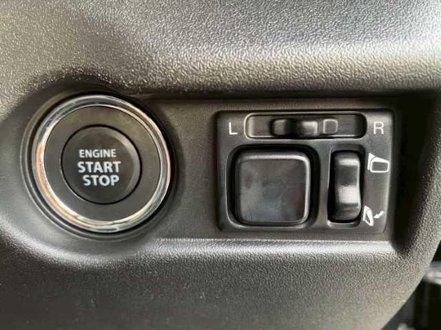 スズキ ジムニー XC 岩手県 2020(令2)年 2.8万km ブルーイッシュブラックパール3 AIS検査済み/【2508040834】/ABS/横滑り防止装置/LEDヘッドライト/ヒルディセントコントロール/レーンアシスト/バックカメラ/オートマチックハイビーム/盗難防止装置/シートヒーター/パワステ/ETC/Bluetooth接続/USB入力端子/ドラレコ/フロントフォグランプ/Bratオリジナルホイール（社外）/ヨコハマ ジオランダーM/T(社外）/2インチリフトアップキット（社外）/G’BASE 前後バンパー（社外）/スキッドプレート（社外）/グリル（社外）/マフラー（社外）/スモークサイドマーカー（社外）/社外パーツ取付有