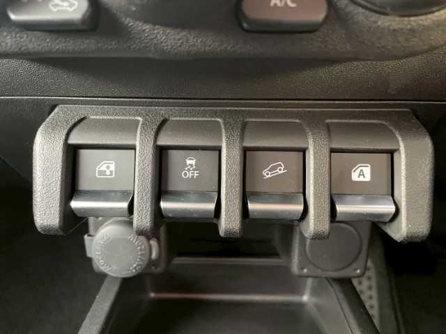 スズキ ジムニー XC 岩手県 2020(令2)年 2.8万km ブルーイッシュブラックパール3 AIS検査済み/【2508040834】/ABS/横滑り防止装置/LEDヘッドライト/ヒルディセントコントロール/レーンアシスト/バックカメラ/オートマチックハイビーム/盗難防止装置/シートヒーター/パワステ/ETC/Bluetooth接続/USB入力端子/ドラレコ/フロントフォグランプ/Bratオリジナルホイール（社外）/ヨコハマ ジオランダーM/T(社外）/2インチリフトアップキット（社外）/G’BASE 前後バンパー（社外）/スキッドプレート（社外）/グリル（社外）/マフラー（社外）/スモークサイドマーカー（社外）/社外パーツ取付有