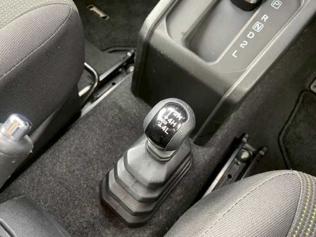 スズキ ジムニー XC 岩手県 2020(令2)年 2.8万km ブルーイッシュブラックパール3 AIS検査済み/【2508040834】/ABS/横滑り防止装置/LEDヘッドライト/ヒルディセントコントロール/レーンアシスト/バックカメラ/オートマチックハイビーム/盗難防止装置/シートヒーター/パワステ/ETC/Bluetooth接続/USB入力端子/ドラレコ/フロントフォグランプ/Bratオリジナルホイール（社外）/ヨコハマ ジオランダーM/T(社外）/2インチリフトアップキット（社外）/G’BASE 前後バンパー（社外）/スキッドプレート（社外）/グリル（社外）/マフラー（社外）/スモークサイドマーカー（社外）/社外パーツ取付有