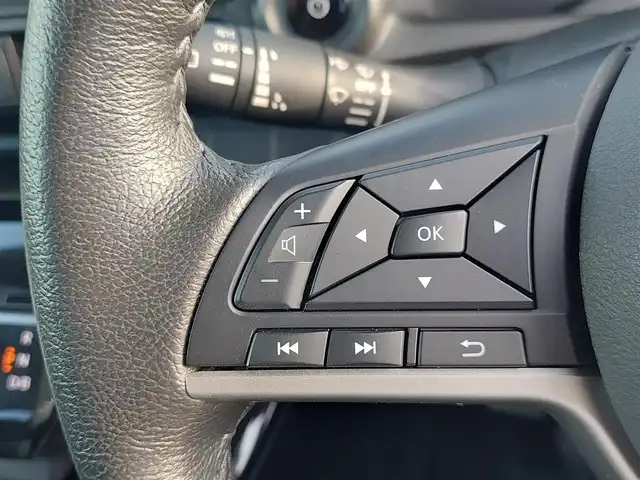 三菱 ｅＫクロス ＥＶ P 東京都 2022(令4)年 0.6万km アメジストブラック 純正ナビ/　・フルセグTV/　・Bluetooth接続/　・USB/　・AM/FMラジオ/被害軽減ブレーキ/シートヒーター/ステアリングヒーター/プッシュスタート/スマートキー/純正15インチアルミ