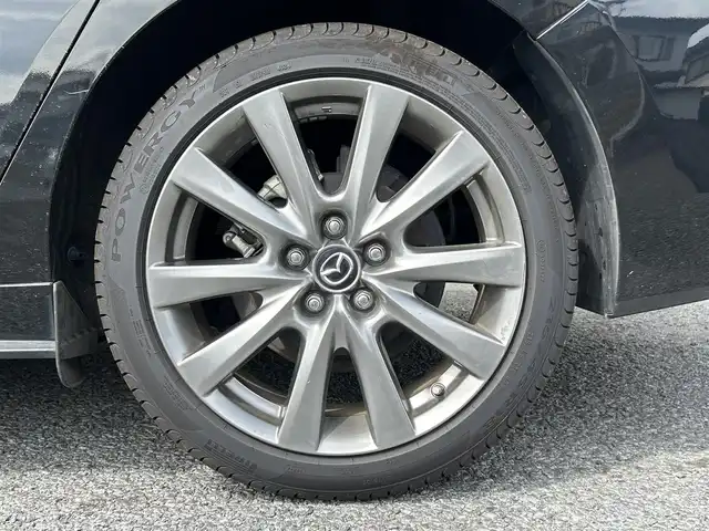 マツダ マツダ３セダン X Lパッケージ 茨城県 2020(令2)年 5.5万km ジェットブラックマイカ メーカーＯＰナビ/　（AM/FM/BT/CD/DVD)/HDMI/フルセグテレビ/バックカメラ/ビルトインETC/プッシュスタート/シートヒーター/ハンドルヒーター/パワーシート/レーダークルーズコントロール/BOSEサウンド/革シート/純正フロアマット/パワーバックドア