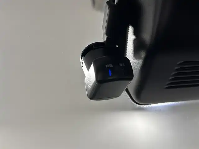 日産 オーラ ニスモ 佐賀県 2022(令4)年 0.5万km ブリリアントホワイトパール 純正9インチナビ/フルセグTV/Bluetooth/Applecarplay/Androidauto/全方位カメラ/衝突被害軽減システム/デジタルインナールームミラー/置くだけ充電/プロパイロット/レーダークルーズコントロール/レーンアシスト/ブラインドスポットモニター/クリアランスソナー/電子パーキング/ブレーキホールド/オートライト/オートマチックハイビーム/純正前後ドライブレコーダー/LEDヘッドライト/LEDフォグライト/運転席・助手席シートヒーター/ISOFIX対応シート/純正17インチアルミホイール/純正フロアマット/スマートキー