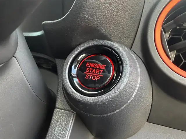 ホンダ Ｎ ＯＮＥ RS 愛知県 2022(令4)年 5万km クリスタルブラックパール /禁煙車//ワンオーナー//6MT//無限マフラー/無限リアスポガーニーフラップ//無限ドアハンドルプロテクター/無限ドアミラーステッカー//RS用サスペンション（OP)//フューエルリッドガーニッシュ//フロントロアーガーニッシュ//デカールフロントグリル//WedsSport16インチAW//大型カラードテールゲートスポイラー//Gathersナビ//フルセグ/BT/SD/CD/DVD/MSV//ナビ装着スペシャルパッケージ//ビルトインETC/バックカメラ//ドライブレコーダー//ラックスフェード＆メッシュジャージー//シートヒーター//Honda SENSING//CMBS/ACC/LKAS//誤発進抑制機能/後方誤発進抑制機能//歩行者事故低減ステアリング//路外逸脱抑制機能//先行車発進お知らせ機能//標識認識機能//パーキングセンサー//ブースト計//Gメーター//スポーツペダル//VSC/ECON//プッシュスタート/スペアスマートキー//フルLEDヘッドライト//LEDフォグランプ//デイタイムランニング//オートリトラクタブルウィンカーミラー//革巻きステアリング/ステアリモコン//アームレスト//RS用フロアマット//360°スーパーUV・IRカットパッケージ//保証書/取扱説明書/ナビ取扱説明書//D点検整備記録簿R5.6