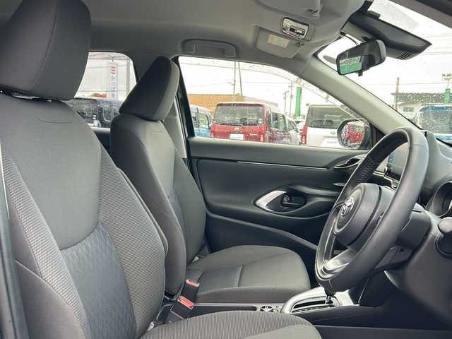 トヨタ ヤリスクロス ハイブリッド G 秋田県 2020(令2)年 7.7万km ブラックマイカ 純正ディスプレイオーディオ/純正BT、TV/純正18インチAW/TDRGRスポーツマフラー/バックカメラ、全周囲カメラ/前後コーナーセンサー/前後ドライブレコーダー/４WD/ETC/スペアキー/保証書、取説