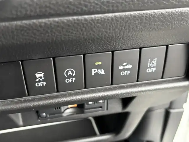 スズキ クロスビー HYBRID MZ 大分県 2021(令3)年 7.7万km ピュアホワイトパール/ブラック2トーンルーフ ・純正ナビ(CD/DVD/BT/SD/USB)/・全方位カメラ/・フルセグテレビ/・衝突軽減ブレーキ/・前後ドライブレコーダー/・ETC/・前席シートヒーター/・コーナーセンサー/・ステアリングリモコン/・クルーズコントロール/・パドルシフト/・純正アルミホイール/・スマートキー/・プッシュスタートボタン