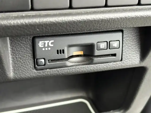 スズキ クロスビー HYBRID MZ 大分県 2021(令3)年 7.7万km ピュアホワイトパール/ブラック2トーンルーフ ・純正ナビ(CD/DVD/BT/SD/USB)/・全方位カメラ/・フルセグテレビ/・衝突軽減ブレーキ/・前後ドライブレコーダー/・ETC/・前席シートヒーター/・コーナーセンサー/・ステアリングリモコン/・クルーズコントロール/・パドルシフト/・純正アルミホイール/・スマートキー/・プッシュスタートボタン