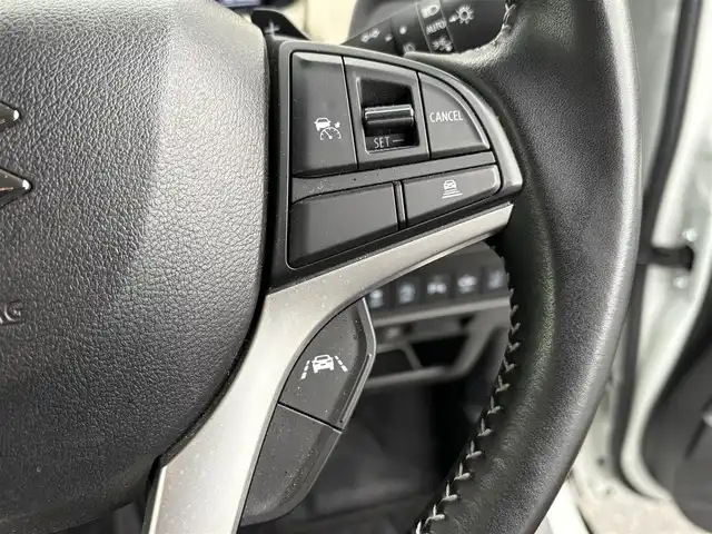 スズキ クロスビー HYBRID MZ 大分県 2021(令3)年 7.7万km ピュアホワイトパール/ブラック2トーンルーフ ・純正ナビ(CD/DVD/BT/SD/USB)/・全方位カメラ/・フルセグテレビ/・衝突軽減ブレーキ/・前後ドライブレコーダー/・ETC/・前席シートヒーター/・コーナーセンサー/・ステアリングリモコン/・クルーズコントロール/・パドルシフト/・純正アルミホイール/・スマートキー/・プッシュスタートボタン