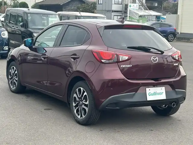 マツダ デミオ XD ツーリング 岡山県 2017(平29)年 5.1万km ディープクリムゾンマイカ 登録時走行距離50652km/純正ナビ/(AM/FM/DISC/TV/Bluetooth)/i-ACTIVSENSE/・スマート・シティ・ブレーキ・サポート（SCBS）/・AT誤発進抑制制御/・ダイナミック・スタビリティ・コントロールシステム（DSC）/・トラクション・コントロール・システム（TCS）/マツダ・レーダー・クルーズ・コントロール（ＭＲＣＣ）/バックカメラ/シートヒーター(D+N席)/ヘッドアップディスプレイ/ETC2.0/パドルシフト/スペアキー×1/コーナーセンサー/ドライブレコーダー/純正16インチAW/プッシュスタート/スマートキー