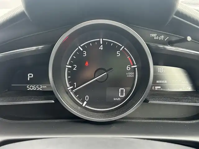 マツダ デミオ XD ツーリング 岡山県 2017(平29)年 5.1万km ディープクリムゾンマイカ 登録時走行距離50652km/純正ナビ/(AM/FM/DISC/TV/Bluetooth)/i-ACTIVSENSE/・スマート・シティ・ブレーキ・サポート（SCBS）/・AT誤発進抑制制御/・ダイナミック・スタビリティ・コントロールシステム（DSC）/・トラクション・コントロール・システム（TCS）/マツダ・レーダー・クルーズ・コントロール（ＭＲＣＣ）/バックカメラ/シートヒーター(D+N席)/ヘッドアップディスプレイ/ETC2.0/パドルシフト/スペアキー×1/コーナーセンサー/ドライブレコーダー/純正16インチAW/プッシュスタート/スマートキー