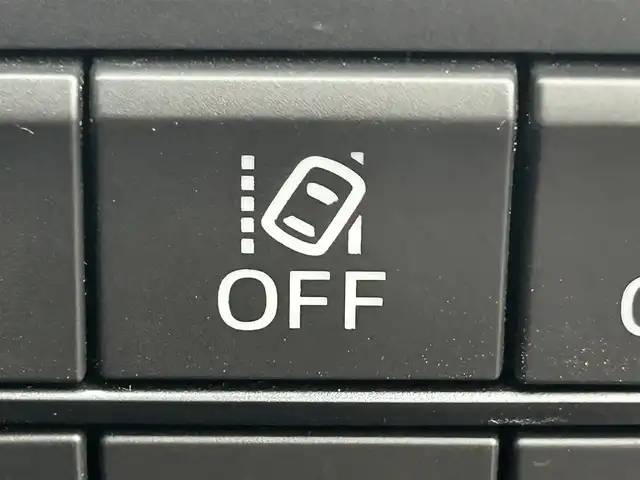 マツダ デミオ XD ツーリング 岡山県 2017(平29)年 5.1万km ディープクリムゾンマイカ 登録時走行距離50652km/純正ナビ/(AM/FM/DISC/TV/Bluetooth)/i-ACTIVSENSE/・スマート・シティ・ブレーキ・サポート（SCBS）/・AT誤発進抑制制御/・ダイナミック・スタビリティ・コントロールシステム（DSC）/・トラクション・コントロール・システム（TCS）/マツダ・レーダー・クルーズ・コントロール（ＭＲＣＣ）/バックカメラ/シートヒーター(D+N席)/ヘッドアップディスプレイ/ETC2.0/パドルシフト/スペアキー×1/コーナーセンサー/ドライブレコーダー/純正16インチAW/プッシュスタート/スマートキー