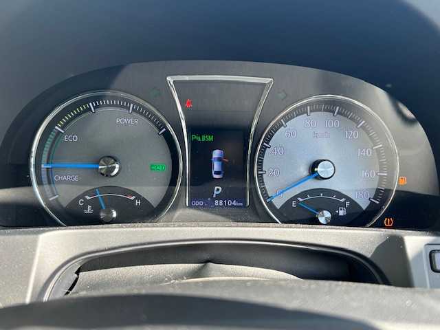 トヨタ クラウン マジェスタ Fバージョン 宮城県 2015(平27)年 8.9万km ホワイトパールクリスタルシャイン 登録時走行距離88104km/全席パワーシート/全席シートヒーター/クリアランスソナー/レーダークルーズコントロール/オートライト/オートライトハイビーム/ステアリングリモコン/エアシート（D＋N）/プッシュスタート/スマートキー/プリクラッシュセーフティ/横滑り防止機能/メモリーシート/社外ドライブレコーダー前後/純正ETC/バックカメラ/純正ナビ フルセグ/TV・AM/FM・CD/DVD・HDD・BT/LEDヘッドライト/フォグランプ/コーナーセンサー前後/純正アルミホイール/ドアバイザー/電動格納ミラー/純正フロアマット