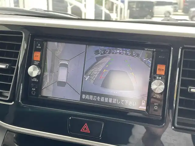 車両画像17