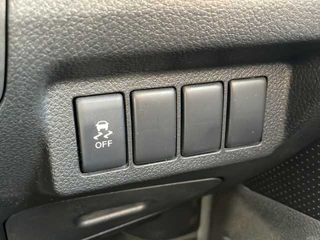 日産 エクストレイル 20Xtt 新潟県 2013(平25)年 7.6万km ダイヤモンドブラック ４WD/夏タイヤ積載/純正ナビ/バックカメラ/クルーズコントロール/バックカメラ/フロアマット/シガーソケット/HIDヘッドライト/フォグ/ドアバイザー