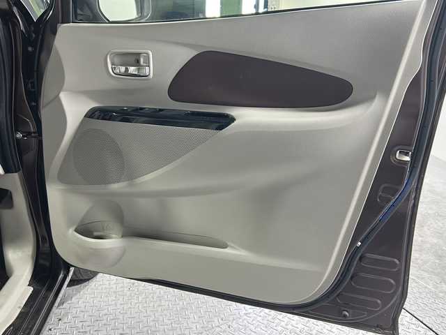 日産 デイズ X ボレロ 沖縄県 2018(平30)年 8.4万km モカブラウンP 県外仕入/禁煙車/純正ナビ/（フルセグTV/Bluetooth/CD/DVD)/全方位カメラ/ドラレコ/ETC/ドアバイザー/スペアキー