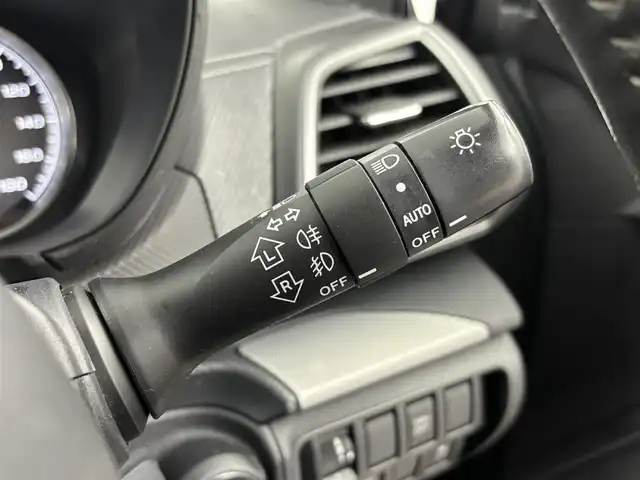 スバル フォレスター ハイブリッド アドバンス 埼玉県 2020(令2)年 6.5万km ダークブルーパール 社外ナビ　/(フルセグ/AM/FM/Bluetooth)　/全方位カメラ　/アイサイト　/プリクラッシュブレーキ　/全車速追従機能付クルーズコントロール　/ＥＴＣ　/パワーシートＤ＋Ｎ席　/ドライブレコーダー/純正フロアマット/純正AW１８インチ/ＬＥＤヘッドライト/プッシュスタート/スマートキー