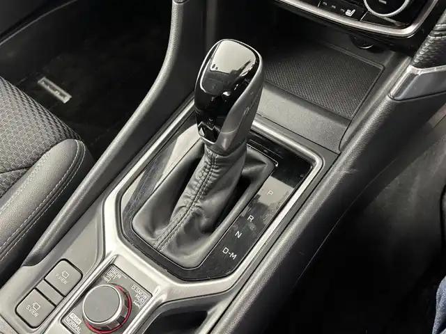 スバル フォレスター ハイブリッド アドバンス 埼玉県 2020(令2)年 6.5万km ダークブルーパール 社外ナビ　/(フルセグ/AM/FM/Bluetooth)　/全方位カメラ　/アイサイト　/プリクラッシュブレーキ　/全車速追従機能付クルーズコントロール　/ＥＴＣ　/パワーシートＤ＋Ｎ席　/ドライブレコーダー/純正フロアマット/純正AW１８インチ/ＬＥＤヘッドライト/プッシュスタート/スマートキー