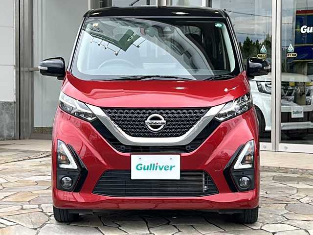 日産 デイズ HWS G ターボ プロパイロットED 静岡県 2020(令2)年 5万km スパークリングレッド/ブラック 純正ナビ/・アラウンドビューモニター/・Bluetooth/・CD/DVD/・フルセグTV/・USB/・SD/主要装備/・プッシュスタート/・ETC車載器/・アイドリングストップ/・純正15インチAW/・純正フロアマット/・LEDヘッドライト/・オートマチックハイビーム/安全装備/・プロパイロット/・レーンキープアシスト/・エマージェンシーブレーキ/・前後ソナー
