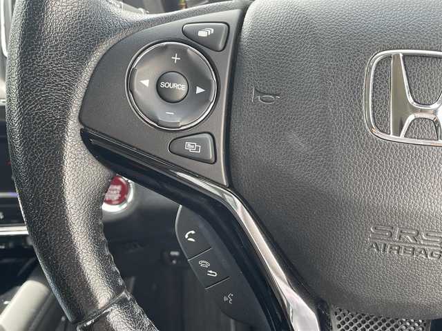 ホンダ ヴェゼル X ホンダセンシング 熊本県 2016(平28)年 4.9万km クリスタルブラックパール ワンオーナー/社外ナビ（AVIC-RL901）/【フルセグTV/Bluetooth再生/CD/DVD】/バックカメラ/クルーズコントロール/革巻きステアリング/ステアリングスイッチ/LEDオートライト/フォグライト/アイドリングストップ/ETC/社外テールランプ/電動格納ミラー/純正フロアマット/ドアバイザー/保証書/取扱説明書