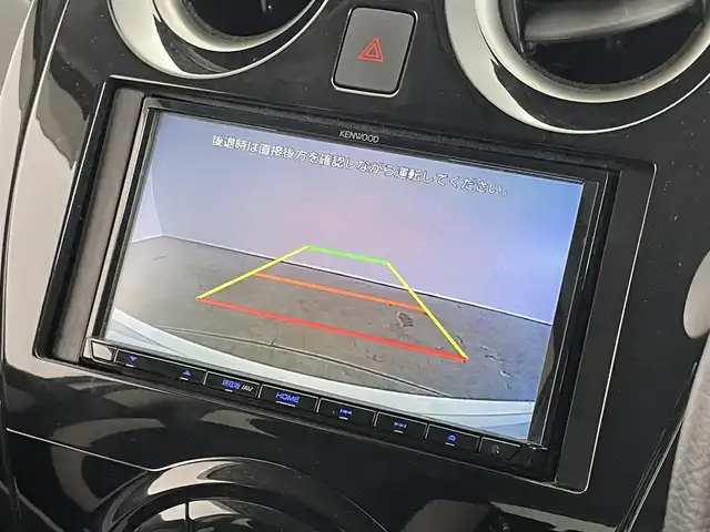 日産 ノート e－パワー B 埼玉県 2020(令2)年 5万km ホワイト 社外７インチナビ　/ CD DVD ワンセグTV Bluetooth/バックカメラ　/エマージェンシーブレーキ/スマートキー　/オートライト　/フロアマット　　/コーナーセンサー　/プッシュスタート　/オートエアコン　/ETC