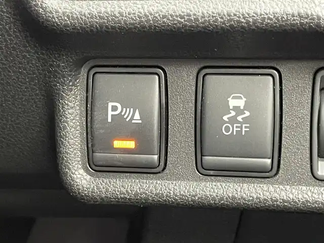 日産 ノート e－パワー B 埼玉県 2020(令2)年 5万km ホワイト 社外７インチナビ　/ CD DVD ワンセグTV Bluetooth/バックカメラ　/エマージェンシーブレーキ/スマートキー　/オートライト　/フロアマット　　/コーナーセンサー　/プッシュスタート　/オートエアコン　/ETC