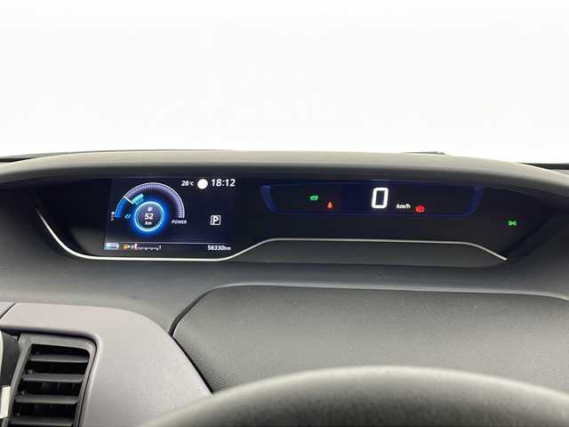 日産 セレナ e－パワー ハイウェイスター V 愛知県 2021(令3)年 5.7万km ブリリアントホワイトパール 2トーン /禁煙車//純正ナビ(MM520D-L)//フルセグTV//ブルーレイ視聴可//ETC//バックカメラ//アラウンドビューモニター//純正後席フリップダウンモニター//セーフティパックA//プロパイロット//エマージェンシーブレーキ//レーンディパーチャーウォーニング//ブラインドスポットモニター//リヤクロストラフィックアラート//踏み間違い防止//ふらつき警報//フロント&バックソナー//アダプティブLEDヘッドライト//オートライト//LEDフォグランプ//両側ハンズフリーパワースライドドア//スライドドアサンシェード//デュアルバックドア//前席シートヒーター//2列目超ロングスライドキャプテンシート//3列目スライドスマートアップシート//純正16インチアルミホイール//純正ドアバイザー//純正フロアマット//革巻きステアリング//ステアリングスイッチ//ステアリングヒーター//プッシュスタート//電動格納ミラーウィンカー//アイドリングストップ//電子パーキングブレーキ//ブレーキホールド//新車保証書・取扱説明書//スペアキー