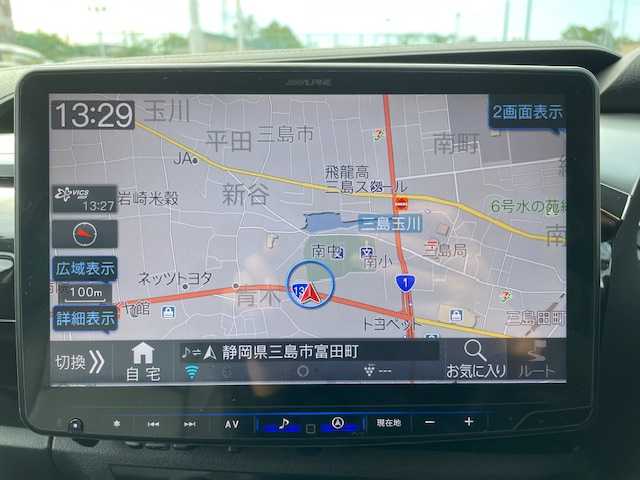 トヨタ ハイラックス Z 静岡県 2022(令4)年 5.6万km ブラック ワンオーナー/社外ナビ　アルパインフローティングナビ/CD/DVD再生可能/Bluetooth/バックカメラ/リヤ荷室（プラスチックカバー）有/リヤセンサー/ウィンカーミラー/純正17インチアルミホイール/LEDヘッドライト/フォグランプ/黒シートカバー/本革ステアリング/ツイータースピーカー/GPS社外レーダー/保証書/取扱説明書/スマートキー/プッシュスタート/スペアキー有