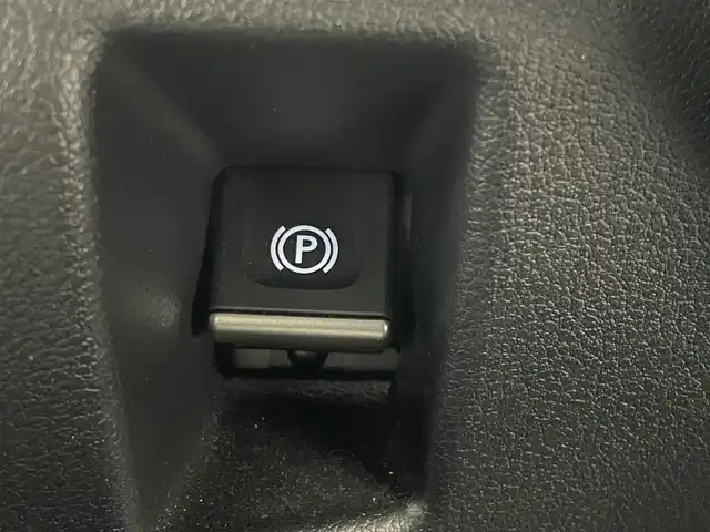 レクサス ＵＸ 250h Fスポーツ 茨城県 2023(令5)年 3.7万km ソニッククロム 純正ナビ/・全方位モニター/・Bluetooth接続/・フルセグテレビ/・アップルカープレイ/パワーシート/シートヒーター/シートクーラー/ハンドルヒーター/三眼LEDヘッドライト/サンルート/電動リアゲート/ETC/革シート/オレンジキャリパー/プッシュスタート/コーナーセンサー/クルーズコントロール/オートマチックハイビーム/レーンアシスト