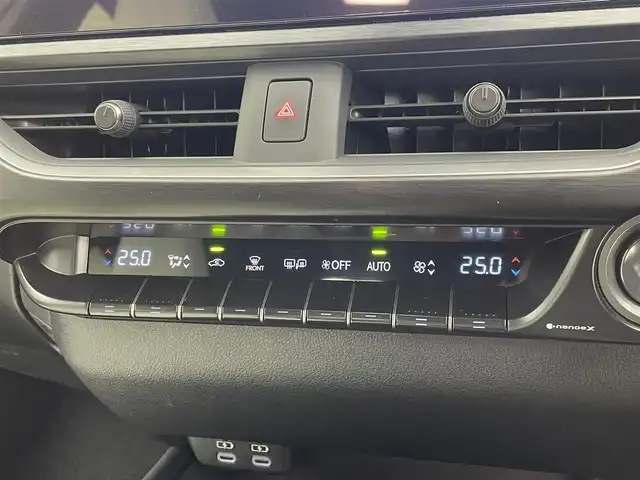 レクサス ＵＸ 250h Fスポーツ 茨城県 2023(令5)年 3.7万km ソニッククロム 純正ナビ/・全方位モニター/・Bluetooth接続/・フルセグテレビ/・アップルカープレイ/パワーシート/シートヒーター/シートクーラー/ハンドルヒーター/三眼LEDヘッドライト/サンルート/電動リアゲート/ETC/革シート/オレンジキャリパー/プッシュスタート/コーナーセンサー/クルーズコントロール/オートマチックハイビーム/レーンアシスト