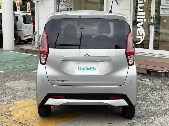 三菱 ｅＫワゴン M 神奈川県 2023(令5)年 0.1万km スターリングシルバーM e-Assist/・衝突被害軽減ブレーキ/・踏み間違い衝突防止アシスト/・車線逸脱警報システム/・オートマチックハイビーム/パーキングセンサー/キーレスエントリー/アイドリングストップ/前席シートヒーター/前方ドライブレコーダー/保証書/取扱説明書