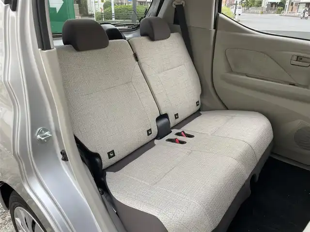 三菱 ｅＫワゴン M 神奈川県 2023(令5)年 0.1万km スターリングシルバーM e-Assist/・衝突被害軽減ブレーキ/・踏み間違い衝突防止アシスト/・車線逸脱警報システム/・オートマチックハイビーム/パーキングセンサー/キーレスエントリー/アイドリングストップ/前席シートヒーター/前方ドライブレコーダー/保証書/取扱説明書