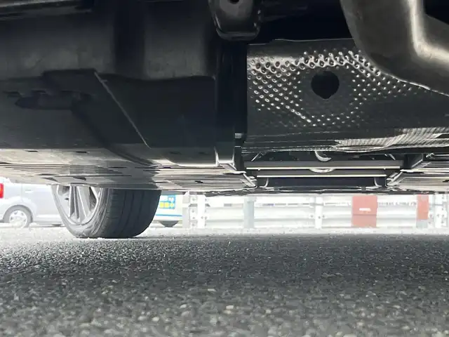 トヨタ プリウス G 京都府 2023(令5)年 1.1万km アティチュードブラックマイカ  スマートキー２個/ セーフティセンス/ パーキングサポートブレーキ/ ブラインドスポットモニター/ 純正8インチディスプレイオーディオ/・　パノラミックビューモニター/・　車載ナビ/・　フルセグTV/・　BTオーディオ/ 前席シートヒーター/ ビルトインETC2.0/ 前後ドライブレコーダー/ レーダークルーズコントロール/ HDMI端子/ AC100Vアクセサリーコンセント/ 充電用Cタイプソケット/ クリアランスソナー/ スペアタイヤ/ 純正19インチアルミホイール/ LEDヘッドライト/ 純正フロアマット/ ドアバイザー/ 新車時保証書