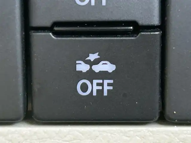 スズキ ラパン X 岡山県 2020(令2)年 8.4万km シフォンアイボリーM 登録時走行距離83532km/社外ナビ/（AM/FM/CD/DVD/BT）/衝突軽減ブレーキ/アイドリングストップ/レーンキープアシスト/D席シートヒーター/横滑り防止装置/オートライト/オートエアコン/ETC/プッシュスタート/スマートキー/純正14インチアルミホイール