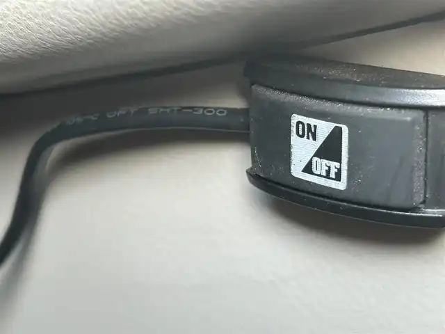 スズキ ラパン X 岡山県 2020(令2)年 8.4万km シフォンアイボリーM 登録時走行距離83532km/社外ナビ/（AM/FM/CD/DVD/BT）/衝突軽減ブレーキ/アイドリングストップ/レーンキープアシスト/D席シートヒーター/横滑り防止装置/オートライト/オートエアコン/ETC/プッシュスタート/スマートキー/純正14インチアルミホイール