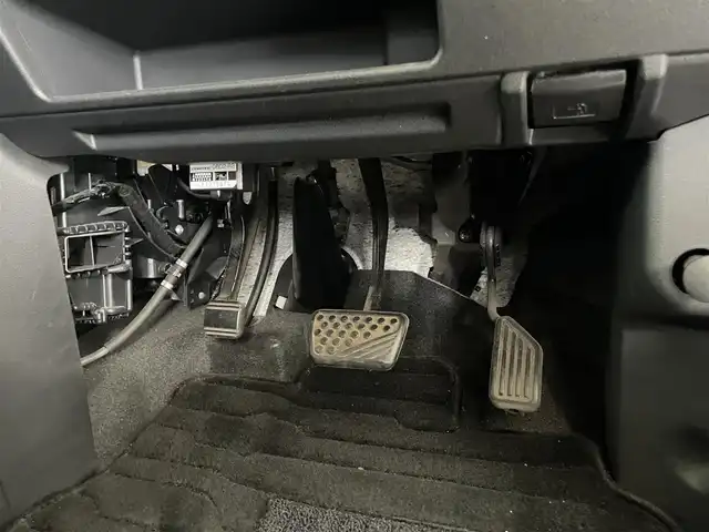 トヨタ ピクシスメガ G SA 千葉県 2015(平27)年 12.7万km ブルーマイカM ワンオーナー/スマートアシスト/〇衝突被害軽減ブレーキ/〇誤発進抑制機能(前方)/〇衝突警報機能/ローダウン（純正スプリング有）/社外スピーカー（carrozzeria）/レーダー探知機（ZERO 600V）/社外マフラー（純正有）/社外エアクリーナー/ブースト計/carrozzeria8インチナビ/〇フルセグTV/BTオーディオ/CD/DVD/ラジオ/バックカメラ/両側パワースライドドア/アイドリングストップ/ドライブレコーダー/スマートキー/プッシュスタート/純正15インチAW/LEDヘッドランプ/フォグ/ETC/保証書/取説/スペアキー