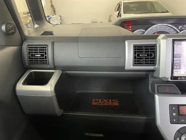 トヨタ ピクシスメガ G SA 千葉県 2015(平27)年 12.7万km ブルーマイカM ワンオーナー/スマートアシスト/〇衝突被害軽減ブレーキ/〇誤発進抑制機能(前方)/〇衝突警報機能/ローダウン（純正スプリング有）/社外スピーカー（carrozzeria）/レーダー探知機（ZERO 600V）/社外マフラー（純正有）/社外エアクリーナー/ブースト計/carrozzeria8インチナビ/〇フルセグTV/BTオーディオ/CD/DVD/ラジオ/バックカメラ/両側パワースライドドア/アイドリングストップ/ドライブレコーダー/スマートキー/プッシュスタート/純正15インチAW/LEDヘッドランプ/フォグ/ETC/保証書/取説/スペアキー