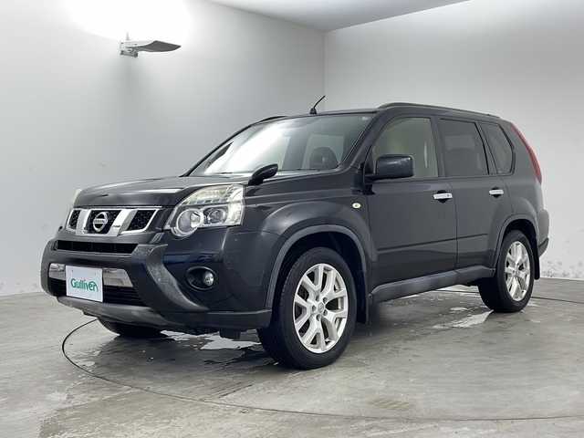 日産 エクストレイル 20GT 兵庫県 2012(平24)年 7.7万km ダイヤモンドブラック ・社外ナビ&Bluetooth&CD&DVD&TV/・ビルトインETC/・バックカメラ/・クルーズコントロール/・カプロンシート/・全席シートヒーター/・純正フロアマット/・横滑り防止装置/・盗難防止装置/・ダウンヒルアシストコントロール/・HIDオートライト/・Wエアバッグ/・スマートキー/・AACエアコン