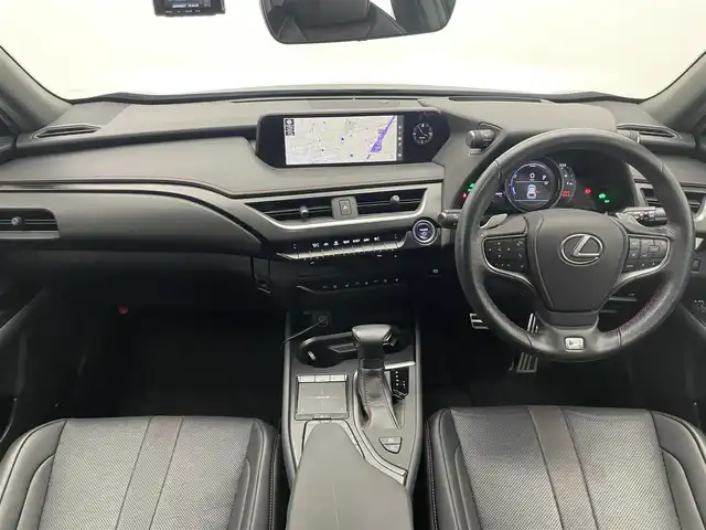 レクサス ＵＸ 250h Fスポーツ 愛知県 2019(令1)年 6万km グラファイトブラックガラスフレーク 純正ナビ　ムーンルーフ　黒革　シートヒーター　エアシート　三眼ＬＥＤライト　バックカメラ　ＢＳＭ　ＨＵＤ　衝突軽減　追従クルコン　パドルシフト　電動リアゲート　コーナーセンサー　ハンドルヒーター　前後ドライブレコーダー　ASC　パワーシート　メモリシート　ETC2.0　禁煙